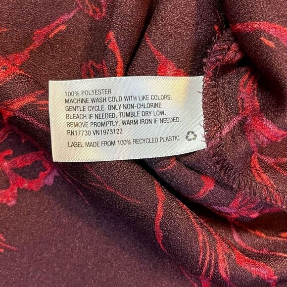 a new day Red Button Up Floral Shirt Size Small - Picture 10 of 11